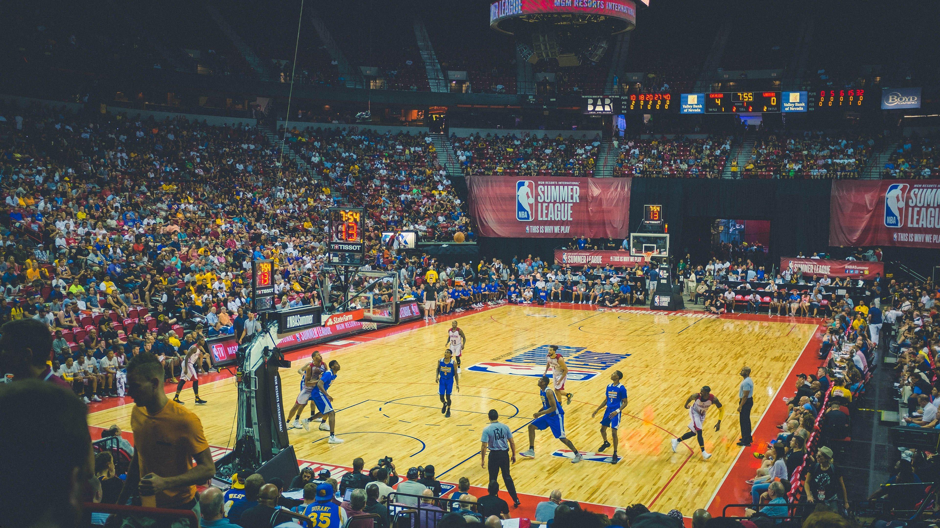 霍安-加西亚德比引爆加泰罗尼亚，TA深度剖析本周足球盛事